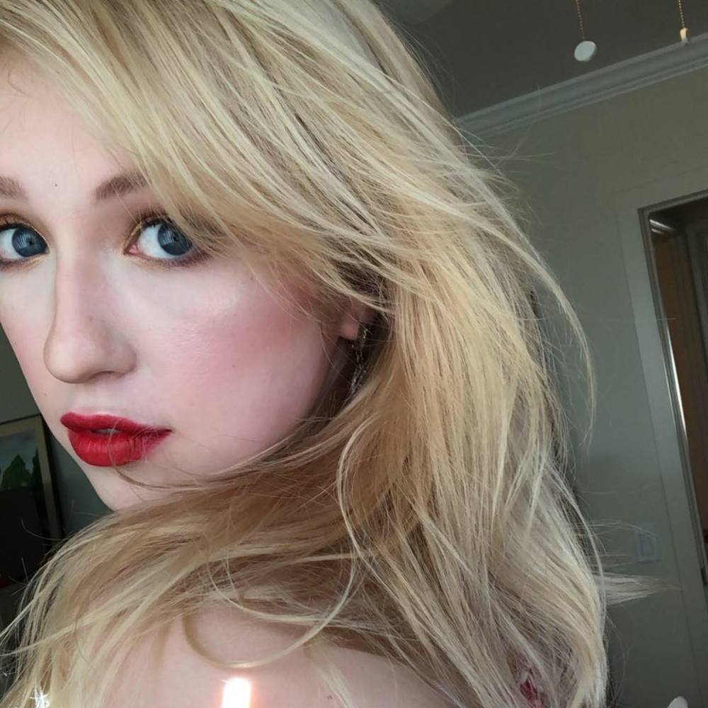 Meet your Posher, Allison